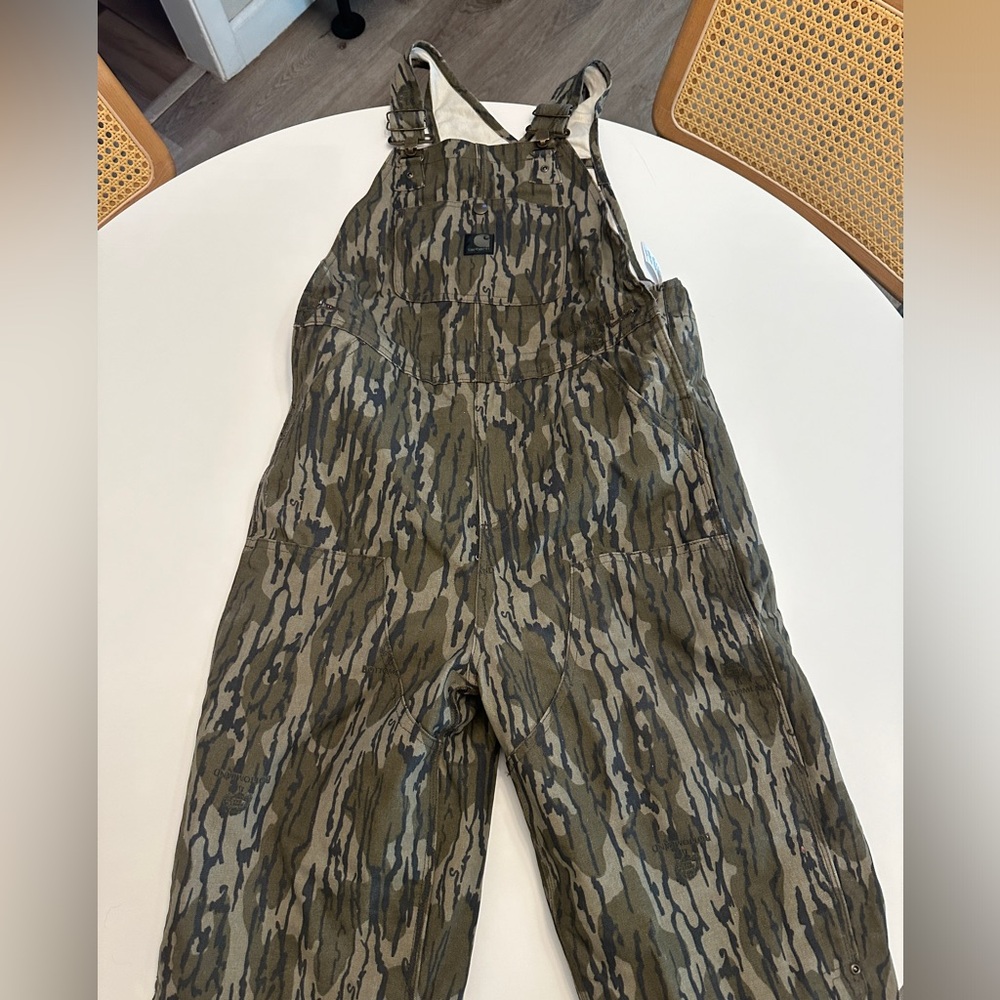 NWOT boys 14 carhartt overalls